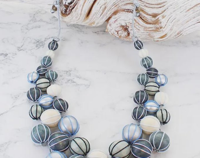 Blue Wooden ball and thread cluster necklace or special offer for set
