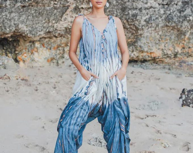 Blue tie-dye jumpsuit   FS