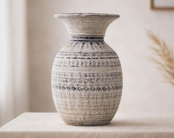 Classic Shaped Vase—Cream Fair Trade