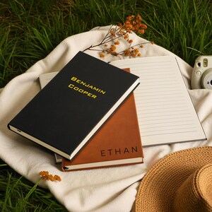 Aangepast dagboek, gegraveerd leren dagboek, gepersonaliseerd dagboek, aangepast leren dagboek, relatiegeschenken, kerstcadeaus, cadeau voor haar