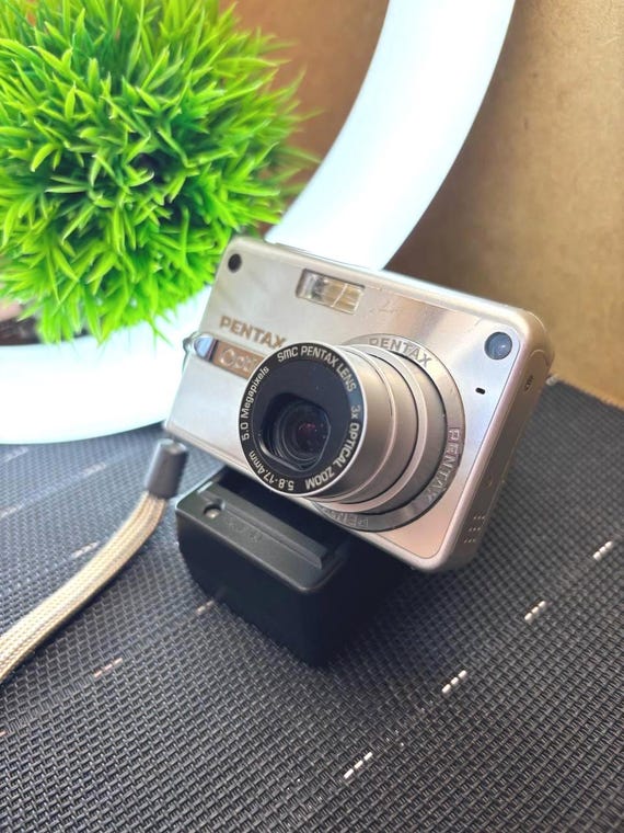 pentax 1990 compact