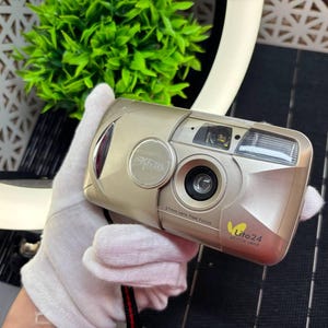 動作するフィルムカメラ、Skina Lito 24 モータードライブ、ビンテージ ソビエト、35mm、コンパクトカメラ、アナログカメラ、ギフト、ビンテージ