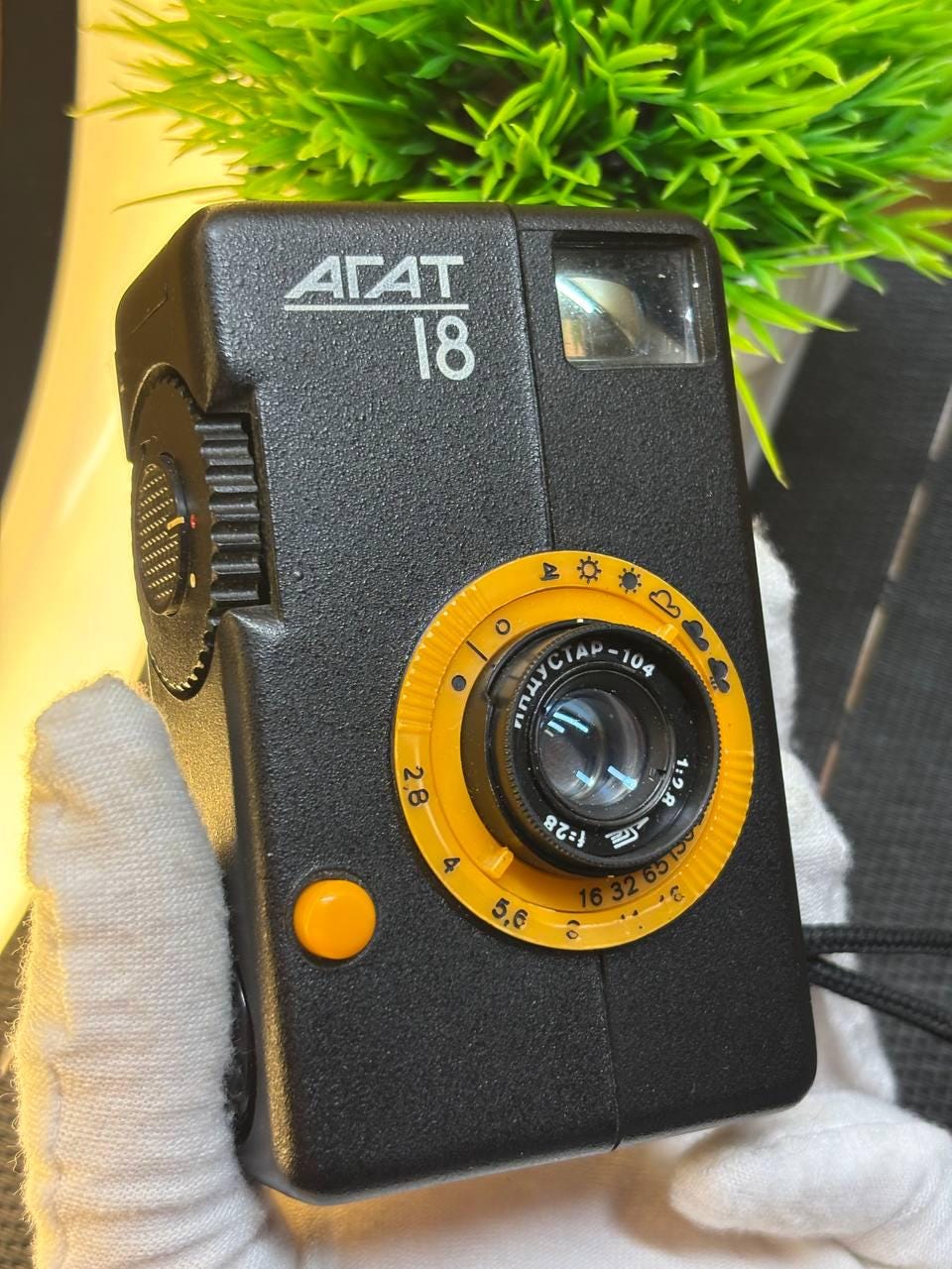 希少な伝説的なソビエトカメラAGAT 18K BELOMOハーフフレーム35mm