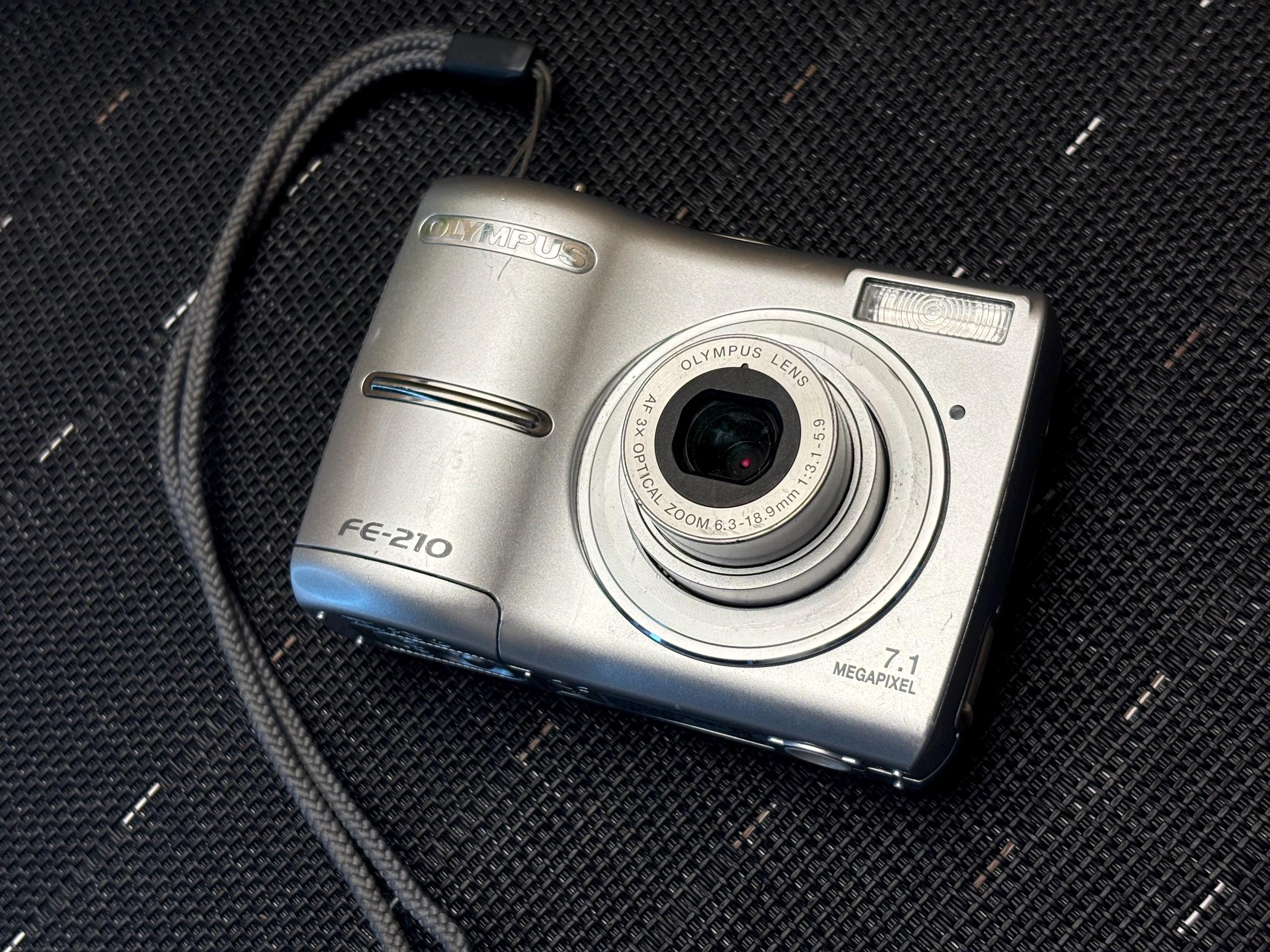 Olympus FE-210 Digital Camera, Lightweight and Compact, Optical
