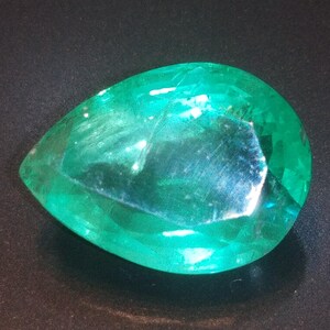 Natural Emerald - 5.03 carats - Colombian - Unheated/Untreated - IGL Certified