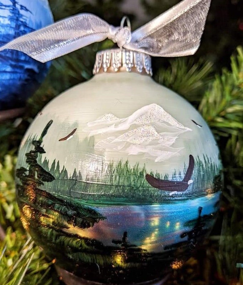 6 handgeschilderde houten kerstballen roze - Art by Daan