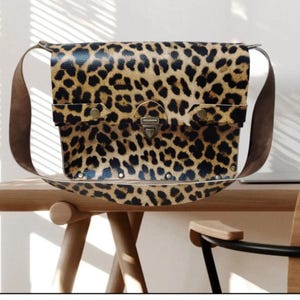 Leopard Print Bag, Leather tote bags, women&#39;s purses crossbody, ladies leather handbags, gift for Her, Vegan Leopard Bag, leather bag.