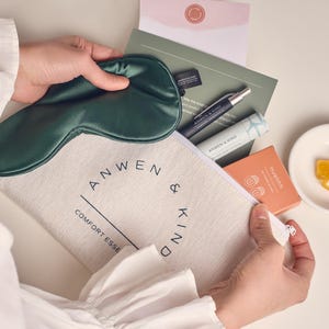 Hospital Comfort Essentials - Practical & Elegant Get well soon Gift.