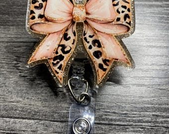 Leopard Print Bow Glitter Badge Reel – Chic & Glamorous ID Holder