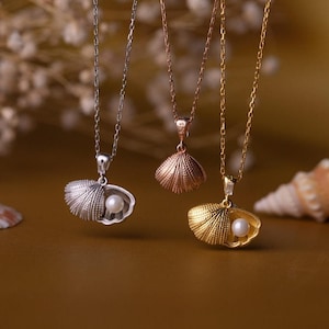 14K Gold Seashell Pearl Necklace | Elegant Gift for Women | Unique Mother Day Gift | Dainty Summer Necklace