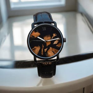 Engraved Wooden Watch with Leather Strap • Personalized Men&#39;s Watch • Minimalist Gift for Him • Anniversary • New Dad Gift • Custom