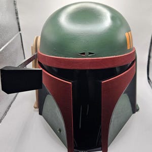 Custom Boba Fett Inspired Mandalorian Helmet with stand– Wearable, Hand-Painted, Padded, Cosplay Prop