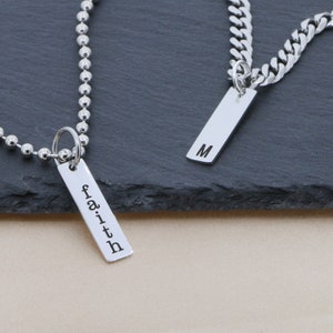 Collar de barra para el Día del Padre para hombre, regalo inicial personalizado para él, regalo para novio, collar con palabra sencilla para esposo, cadena gruesa.