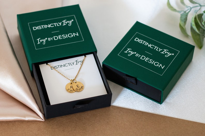 Collar con cita personalizada en espiral Letra personalizada de la canción del libro de versos de las Escrituras del mantra Recuerdo de regalo para un amigo Mensaje secreto Romántico Único imagen 6