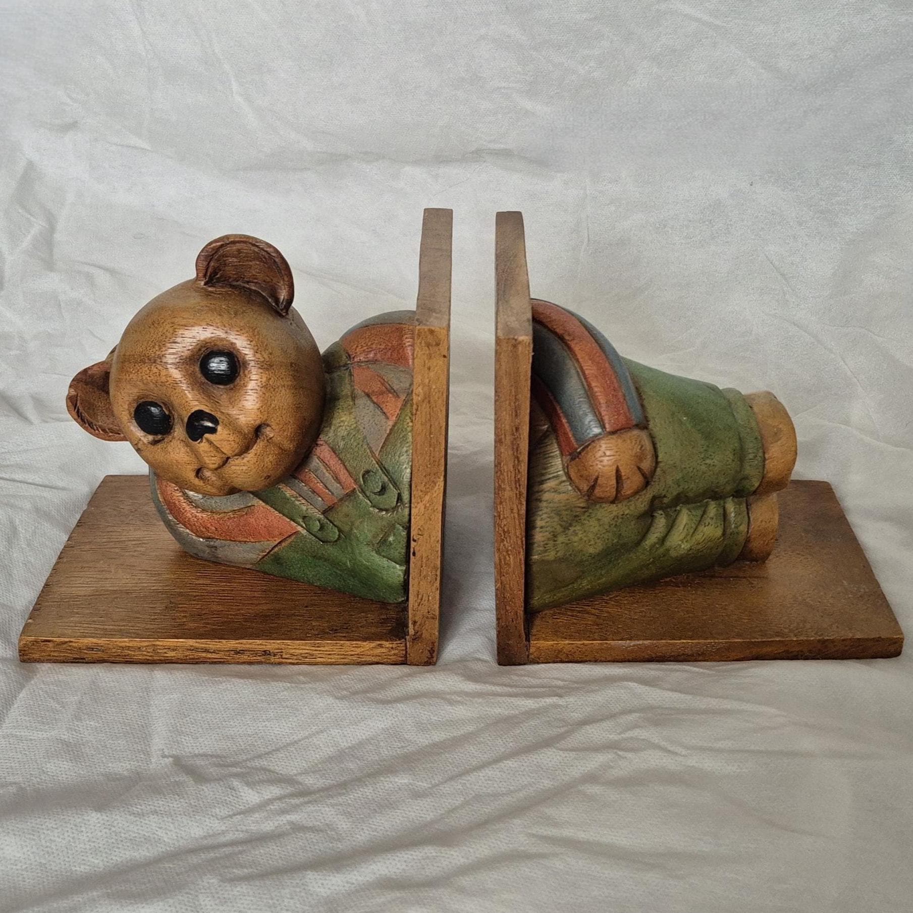 Winnie Pooh Bookends - Etsy