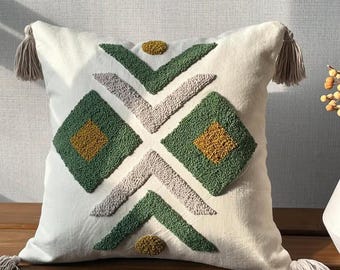 手刺繍のクッションカバー - Etsy 日本