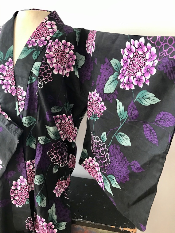Vintage Cotton Japanese Kimono/Robe/Yukata/Coverup