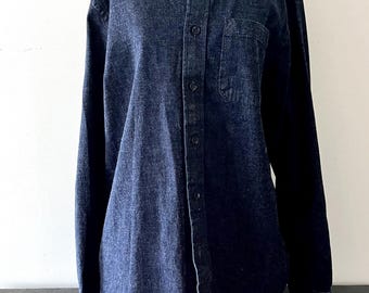 Club Monaco Blue Denim Button Down Shirt, Classic Fit,  Size M.
