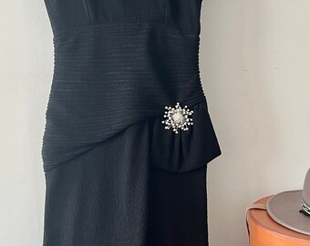 Vintage 80s Cocktail Dress, Simple and Elegant by Susan Roselli for ViJack