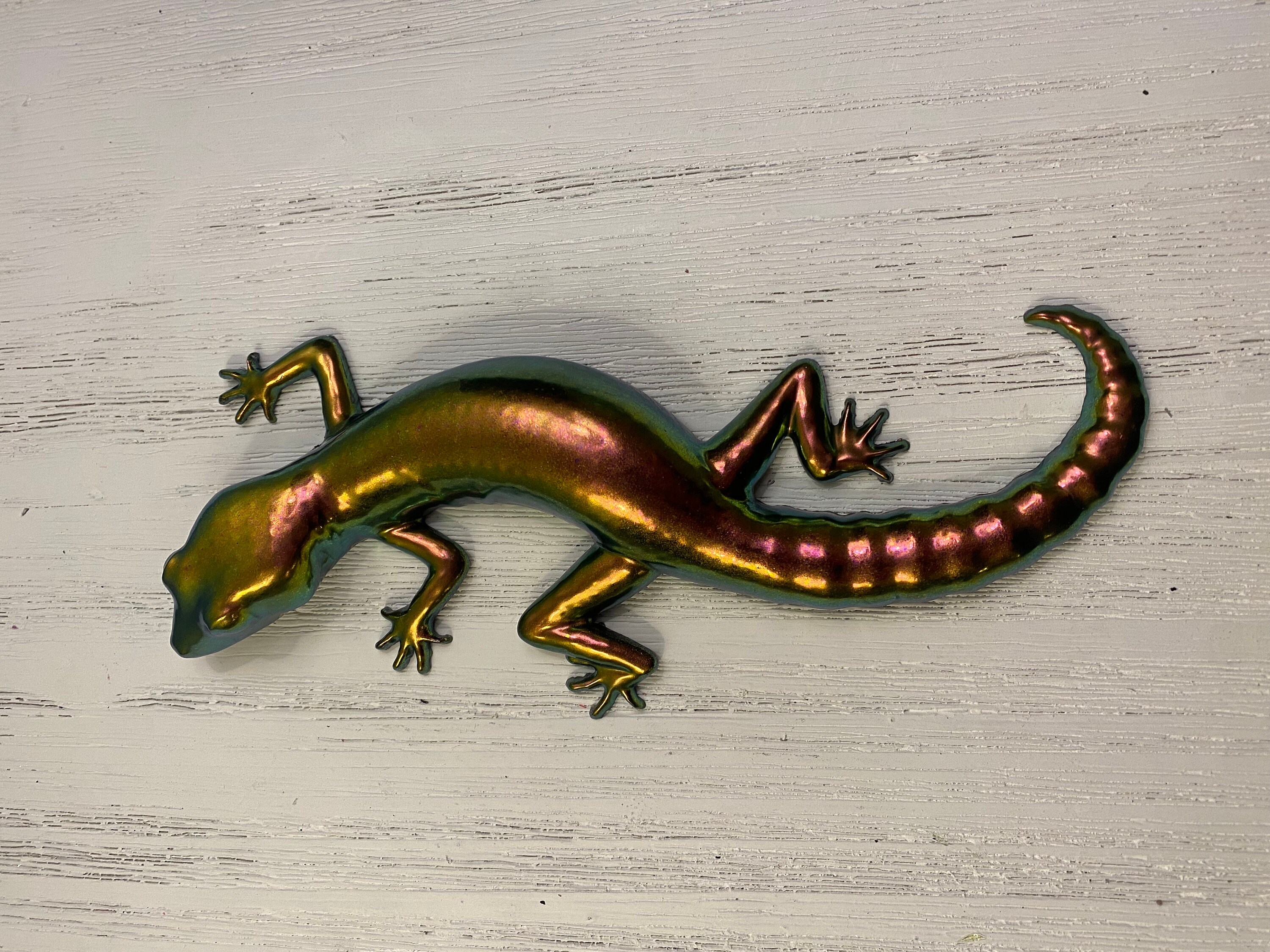 Green Chrome Color Shifting Resin Lizard/collectible Gecko