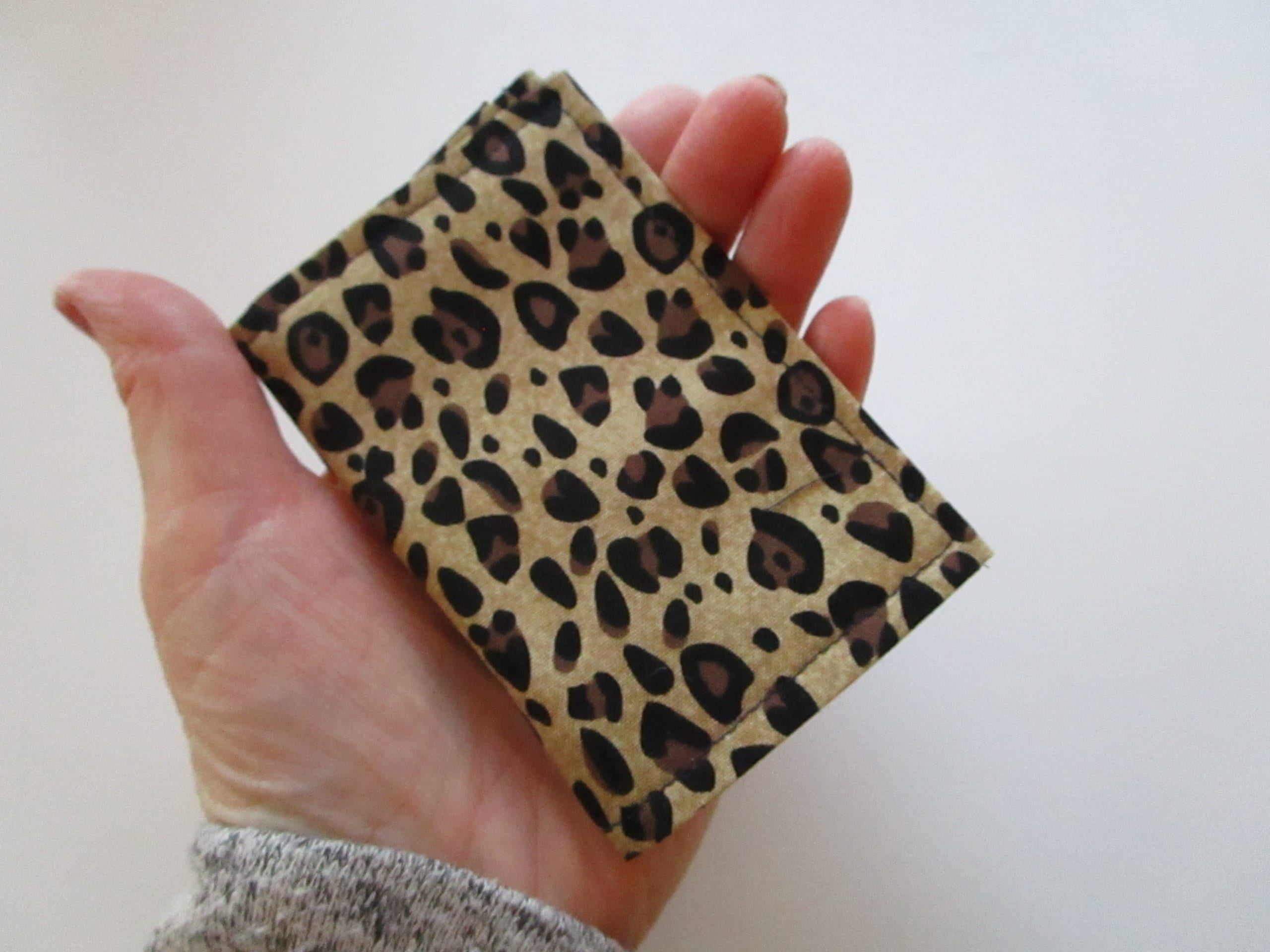 Leopard Print Small Wallet Push Lock Design Credit Card Small Purse ID Window Zipper Women Wallet Portable,Money,Cash White-Collar Workers,For Female