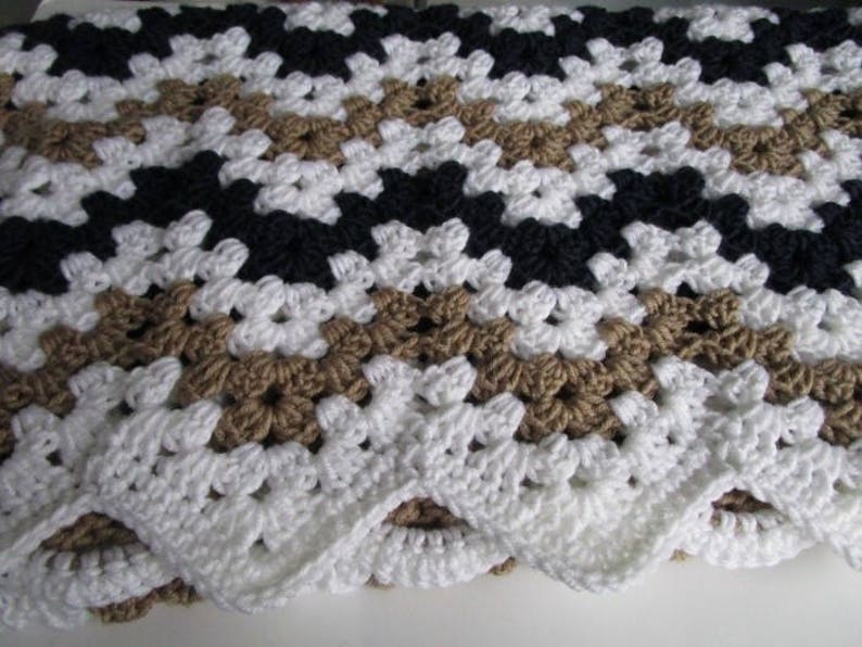 Modern Granny Chevron, Crochet Baby Blanket Pattern, Crochet Throw Blanket, Crochet Afghan Pattern image 8