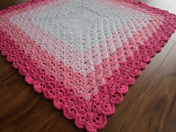 Granny Square Crochet Throw Blanket - Light Pink