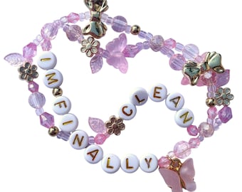 stretchy friendship bracelet • “I’m finally clean” • charm bracelet