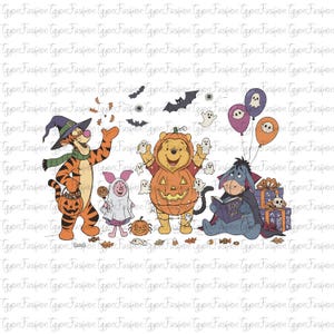 Puede incluir: Ilustración digital de personajes de Disney con disfraces de Halloween. Tigger, Piglet, Winnie the Pooh y Eeyore están representados con decoraciones de Halloween. Eeyore lee un libro titulado "Boo Spells."