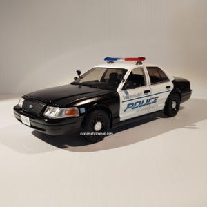 City of Westminster Police Department 2008 Ford Crown Diecast Model Car 1:24 Scale / Custom Wholesale Police Car AFS