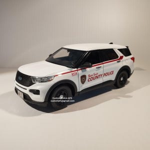 St Louis County Department Police 2022 Ford Explorer Model Car Diecast 1:24/ Custom Wholesale Police Car AFS / Custom Art Foam Stamps AFS