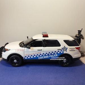 Chicago Police Car 2015 Ford Police Interceptor Utility with Working Light and Siren 1:24 Scale/Custom Police Car AFS/Custom Art Foam Stamps