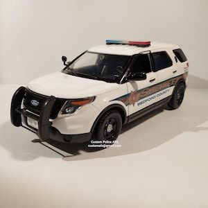Bedford County Police Car Ford Explorer 1:24 Scale District with Lights and Siren / Custom Wholescale Police Car AFS