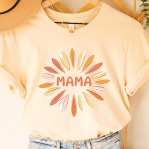 Personalized Mama Shirt, Mama Floral Shirt, Boho Mom Shirt, New Mom Gift, Gift for Mom, Pregnancy Gift, Mom To Be Gift, Custom Mom Shirt