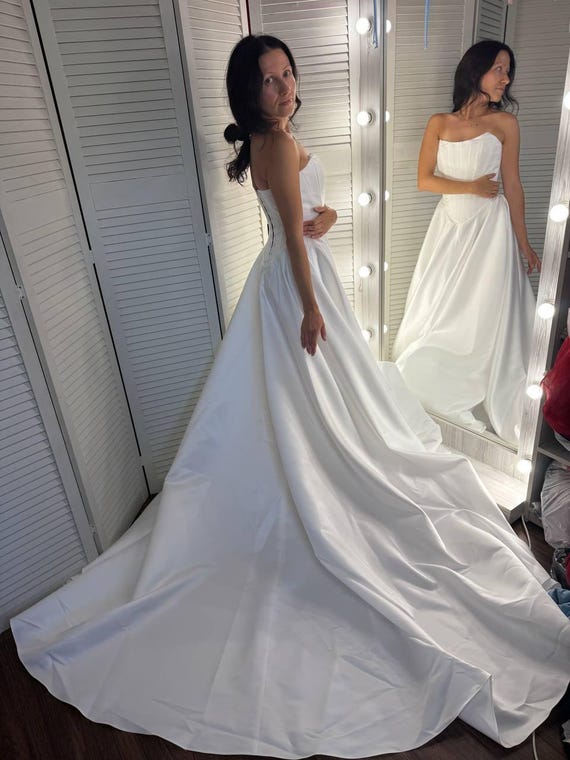 Satin Wedding Dress with Pockets | Elegant Lace-Up Corset Bridal Gown & Train