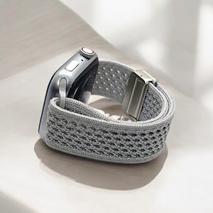 Woven Nylon Apple Watch Band: Sweat-Resistant, Adjustable Strap