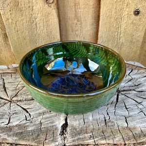 Handmade Ceramic Pottery Floral Fern Serving Bowl - Rich Green Centerpiece for Home Decor