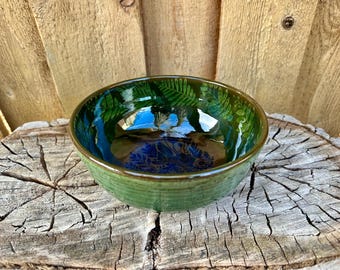 Handmade Ceramic Pottery Floral Fern Serving Bowl - Rich Green Centerpiece for Home Decor