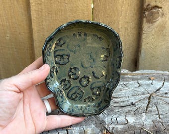 Skull Spoon Rest or Spatula Rest | Skull Jewelry Dish or Tray | Housewarming or Halloween