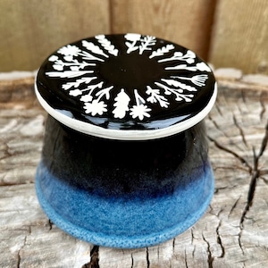 Floral Butter keeper | Porcelain French butter crock | French butter dish | Housewarming gift | Handmade Blue Black French Butter Dish |