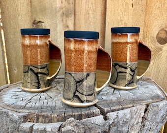 Wood Grain Pocket Mug | Hand-warming Travel Mug with Silicone Lid