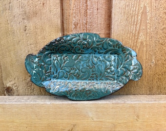 Handmade Ceramic Pottery Filigree Oval Serving Plate - Unique Decorative Display Dish