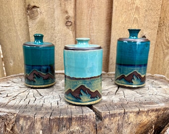 Trays, Jars & Containers