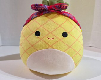 Maui the Pineapple Squishmallow – 9" Plush with Red Bandana (Tush Tag Only)