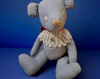 Oso de peluche vintage hecho a mano con botones articulados de cuadros blancos y azules, 17" EUC