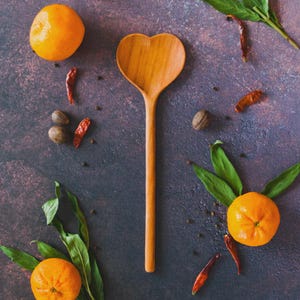 Large Wooden Heart Spoon for Mom Gift Idea for Wedding Gift for Valentine&#39;s Day Sweetheart Spoon for Serving Utensil
