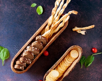 Wooden Bread Bowl for Rolls Rustic Olive Wood Bread Basket for Serving Bread and Baguette Basket for Crackers
