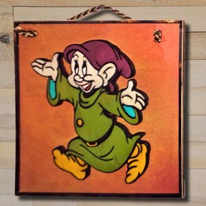DOPEY DWARF Freestanding Hand-Painted Framed Character - Snow White and the Seven Dwarfs Inspired Decor - Classic Disney-Inspired Art