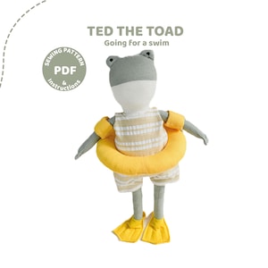 Patrón de costura para muñeco de rana: Ted el sapo con traje de baño (patrón en PDF)