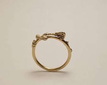 Anillo "vivo" chapado en oro T.66